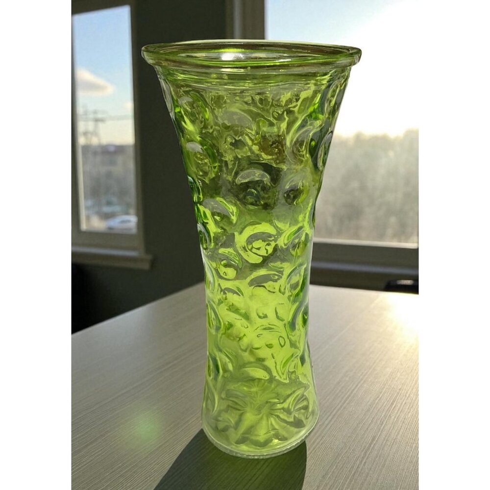 Vintage DPS Green Circles Flower Vase